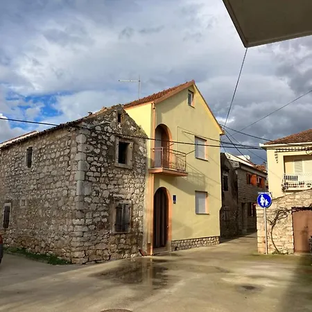Staro Selo * Сукошан